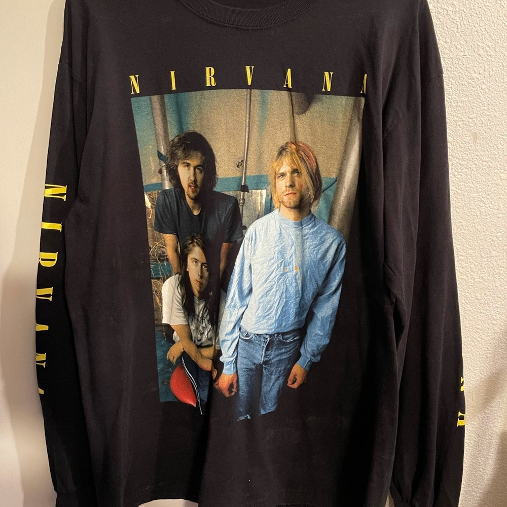 Nirvana shirt